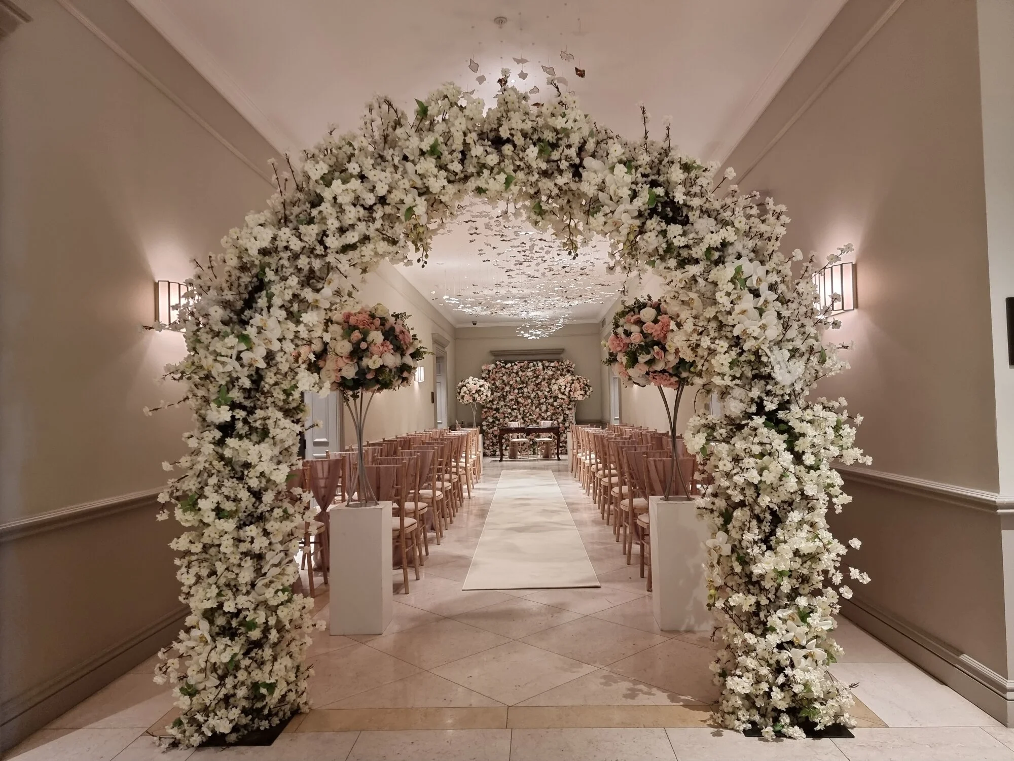 Arch decoration for top wedding